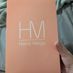 Henry Margu Wigs Set Of 2